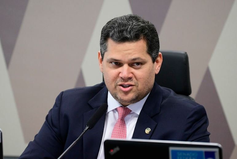 Base governista impede quebra de sigilos de ex-assessor ligado a Alcolumbre na CPMI do INSS 2 Base governista impede quebra de sigilos de ex-assessor ligado a Alcolumbre na CPMI do INSS - Imagem do artigo