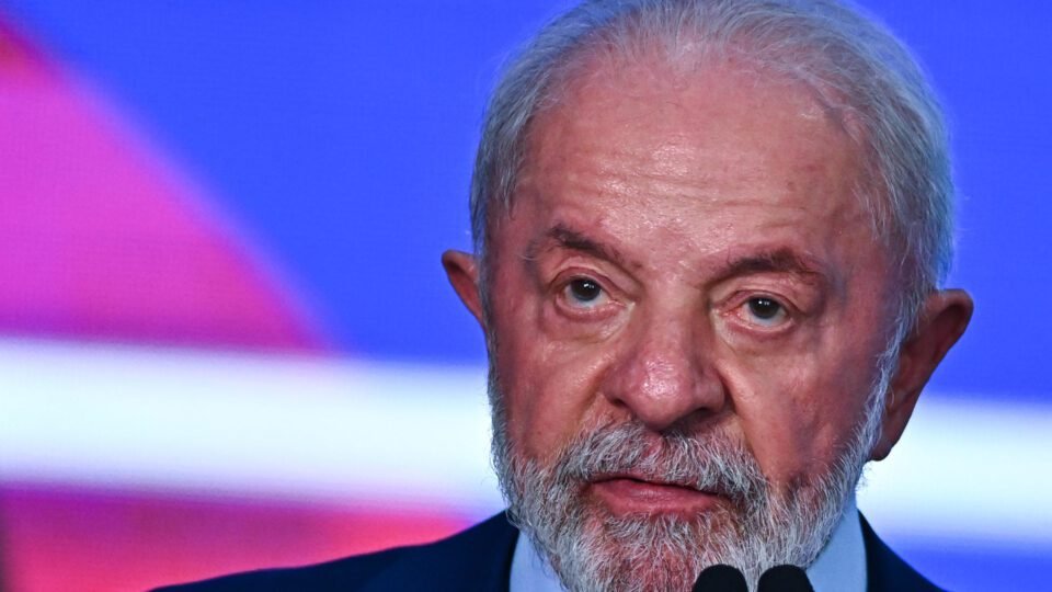 Campanha em jornais cobra Lula por inação diante de reféns brasileiros em Gaza 2 Campanha em jornais cobra Lula por inação diante de reféns brasileiros em Gaza - Imagem do artigo