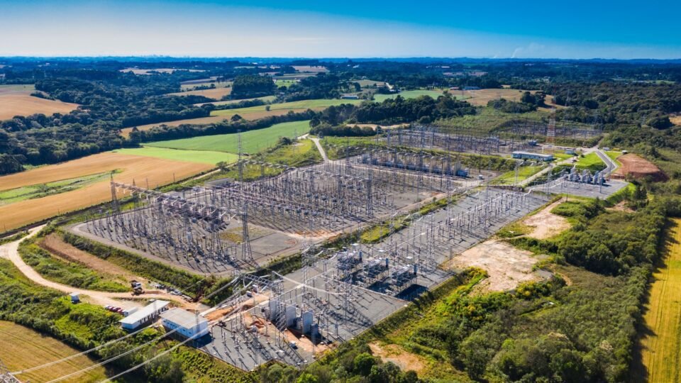 ONS confirma incêndio em reator da Eletrobras como estopim do apagão de 14 de outubro 2 ONS confirma incêndio em reator da Eletrobras como estopim do apagão de 14 de outubro - Imagem do artigo