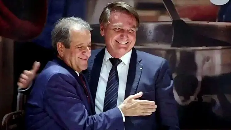 Moraes veta encontro entre Bolsonaro e Valdemar e mantém restrições judiciais 2 Moraes veta encontro entre Bolsonaro e Valdemar e mantém restrições judiciais - Imagem do artigo