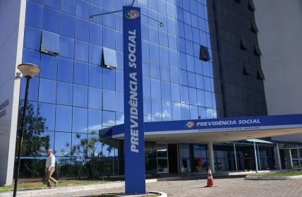 Justiça libera R$ 2,6 bilhões para aposentados do INSS; veja quem recebe 2 Justiça libera R$ 2,6 bilhões para aposentados do INSS; veja quem recebe - Imagem do artigo