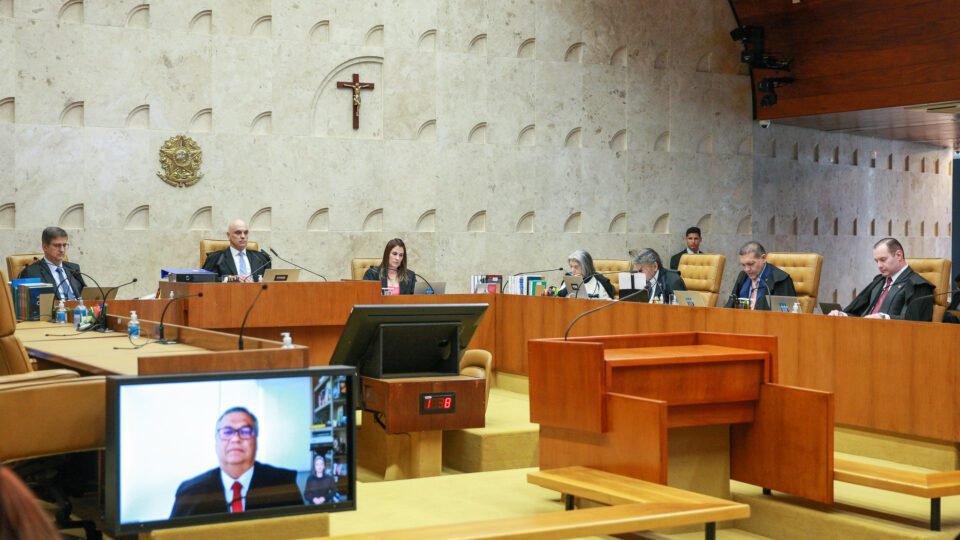 STF impõe criação de imposto sobre grandes fortunas e recebe crítica de Fux ao PSOL 2 STF impõe criação de imposto sobre grandes fortunas e recebe crítica de Fux ao PSOL - Imagem do artigo