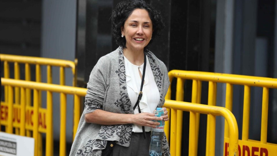 Nadine Heredia aciona STF e tenta barrar extradição após asilo concedido por Lula 2 Nadine Heredia aciona STF e tenta barrar extradição após asilo concedido por Lula - Imagem do artigo