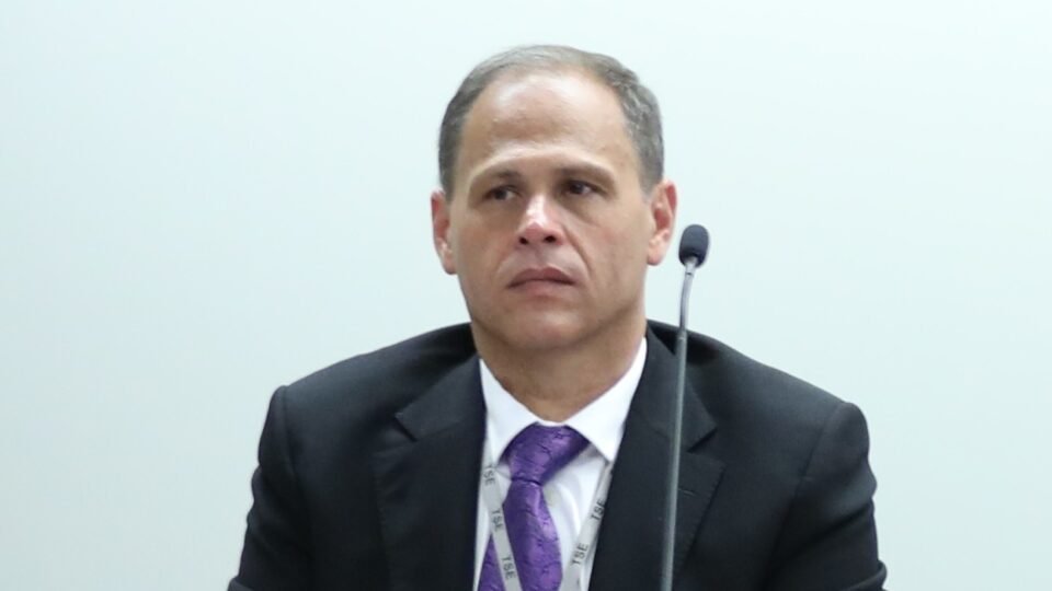 STF transforma ex-assessor do TSE em réu e reacende debate sobre ativismo judicial 2 STF transforma ex-assessor do TSE em réu e reacende debate sobre ativismo judicial - Imagem do artigo